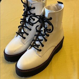 COOL PLANNET Women's White Lace-Up Combat Boots size 7.5